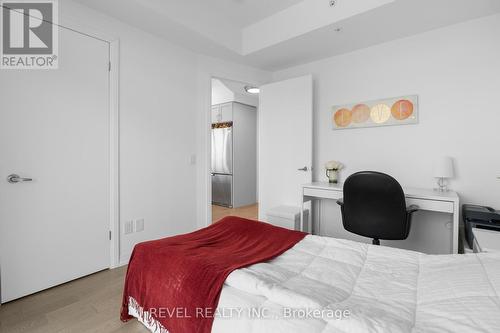 612 - 7711 Green Avenue, Niagara Falls, ON - Indoor Photo Showing Bedroom