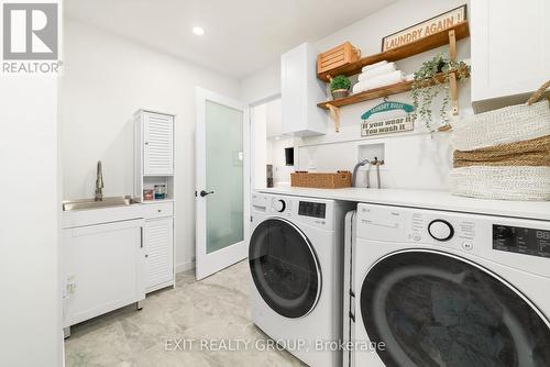 266 Catchmore Rd, Trent Hills, ON - Indoor Photo Showing Laundry Room