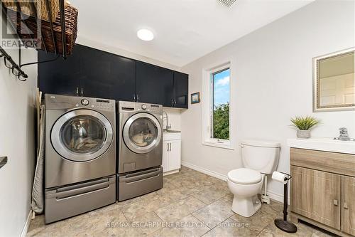 8189 Wellington Rd 124, Guelph/Eramosa, ON - Indoor Photo Showing Laundry Room