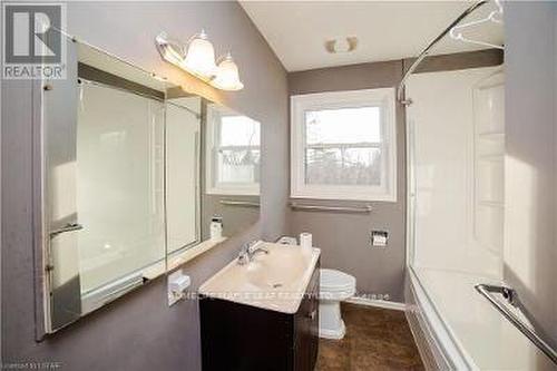 7269 Westminster Drive, London, ON - Indoor Photo Showing Bathroom