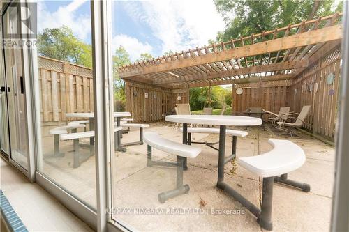 #904 -15 Towering Heights Blvd, St. Catharines, ON - Outdoor With Deck Patio Veranda With Exterior