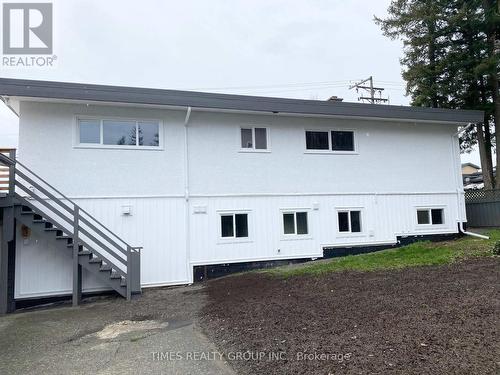 392 2Nd Avenue, Campbell River, BC - Outdoor