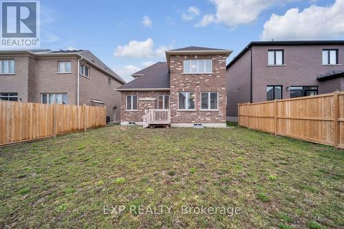 983 Edinburgh Dr, Woodstock, ON - Outdoor With Exterior