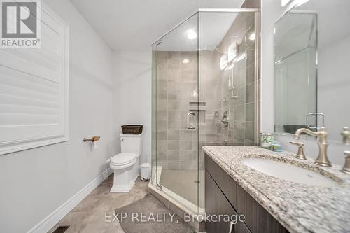 699 Normandy Drive, Woodstock, ON - Indoor Photo Showing Bathroom