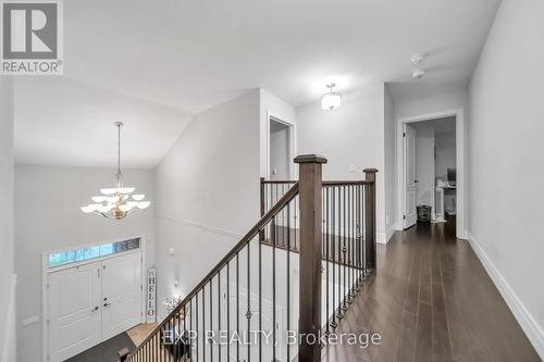 699 Normandy Drive, Woodstock, ON - Indoor Photo Showing Other Room