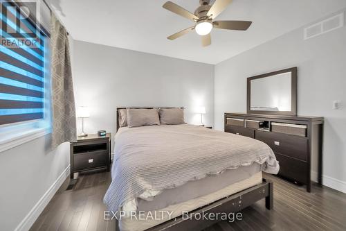 699 Normandy Drive, Woodstock, ON - Indoor Photo Showing Bedroom