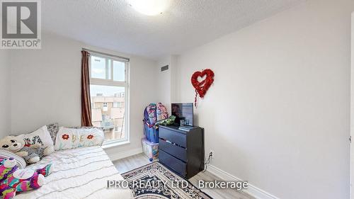 #342 -1395 Williamsport Dr, Mississauga, ON - Indoor Photo Showing Bedroom