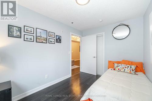 #328 -2486 Old Bronte Rd, Oakville, ON - Indoor Photo Showing Bedroom