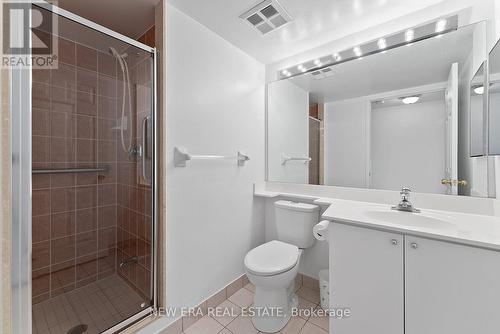 #303 -5 Emerald Lane, Vaughan, ON - Indoor Photo Showing Bathroom