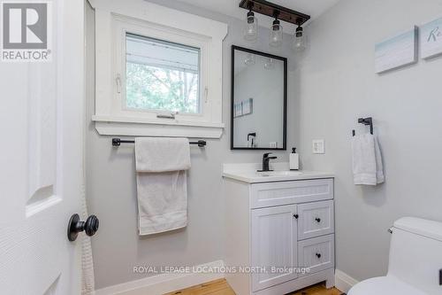157 Woodland Drive, Wasaga Beach, ON - Indoor Photo Showing Bathroom