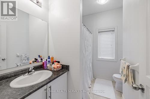 71 Humberstone Crescent, Brampton, ON - Indoor Photo Showing Bathroom