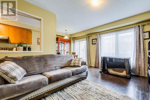 12 Latitude Lane W, Whitchurch-Stouffville, ON - Indoor Photo Showing Living Room With Fireplace