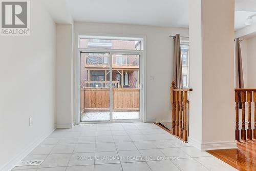31 Ducharme Drive, Richmond Hill, ON - Indoor Photo Showing Other Room