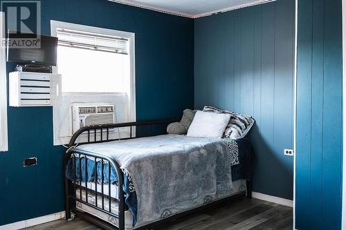 6420 Ewing Road, Hixon, BC - Indoor Photo Showing Bedroom