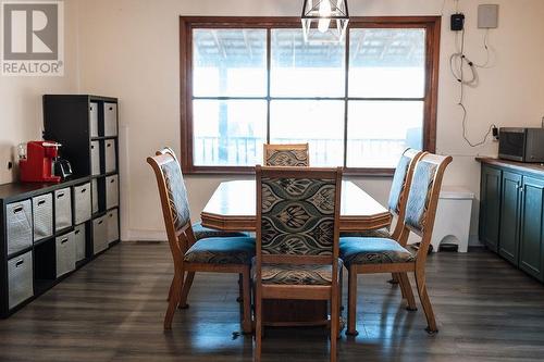 6420 Ewing Road, Hixon, BC - Indoor Photo Showing Dining Room