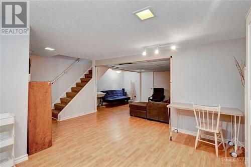 2111 Montreal Road Unit#60, Ottawa, ON - Indoor Photo Showing Other Room