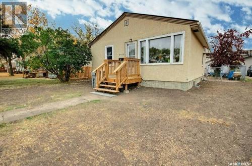 4708 42 Street, Lloydminster, SK - Outdoor