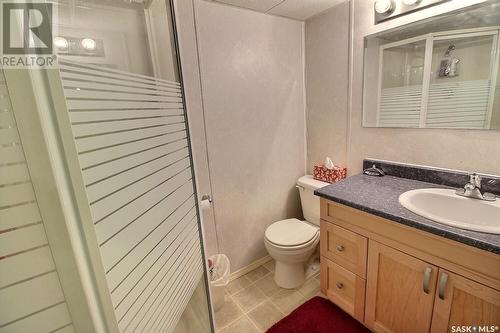4708 42 Street, Lloydminster, SK - Indoor Photo Showing Bathroom