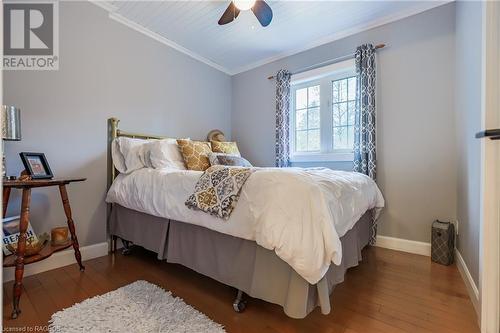 23 Pierce Street N, South Bruce Peninsula, ON - Indoor Photo Showing Bedroom