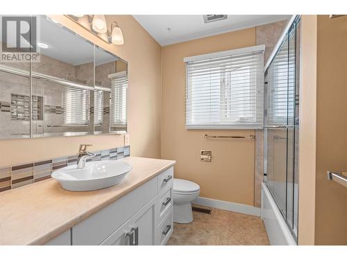 3107 13 Street, Vernon, BC - Indoor Photo Showing Bathroom