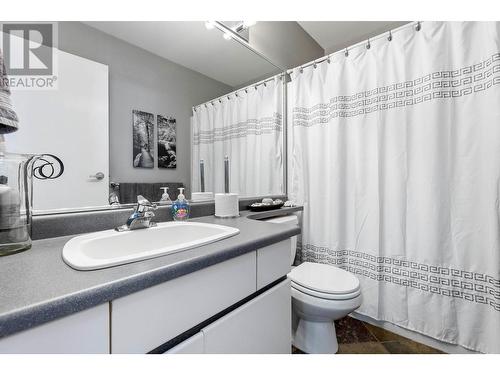 16762 Commonage Road, Lake Country, BC - Indoor Photo Showing Bathroom