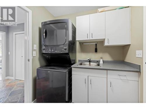 16762 Commonage Road, Lake Country, BC - Indoor Photo Showing Laundry Room