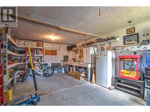 3585 Dunkley Drive, Armstrong, BC - Indoor Photo Showing Garage