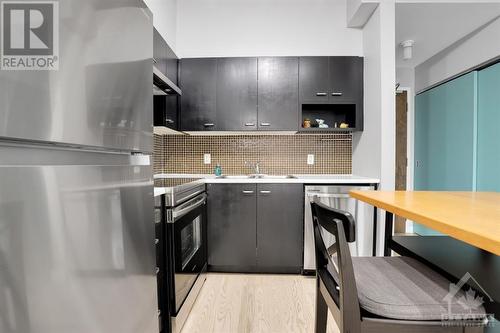 179 George Street Unit#509, Ottawa, ON - Indoor Photo Showing Kitchen