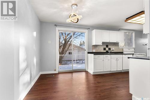 855 Argyle Street, Regina, SK - Indoor Photo Showing Kitchen