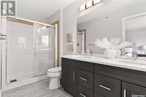 4037 Delhaye Way, Regina, SK - Indoor Photo Showing Bathroom