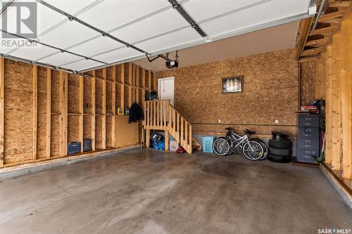 4037 Delhaye Way, Regina, SK - Indoor Photo Showing Garage