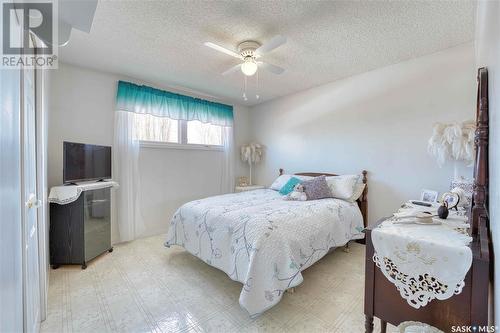 107 2Nd Street W, Pierceland, SK - Indoor Photo Showing Bedroom