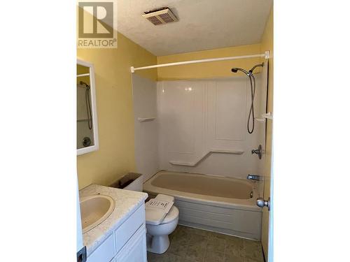 5368 41 Street, Fort Nelson, BC - Indoor Photo Showing Bathroom