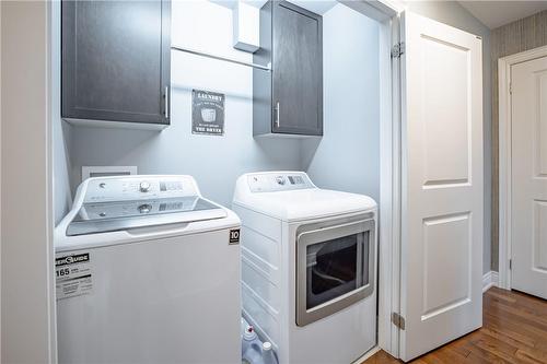 677 Central Avenue, Fort Erie, ON - Indoor Photo Showing Laundry Room