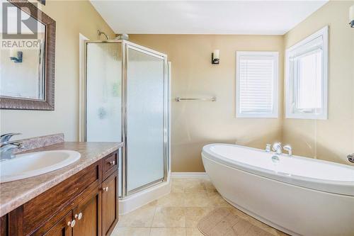 47 Kingsview Drive, Sudbury, ON - Indoor Photo Showing Bathroom