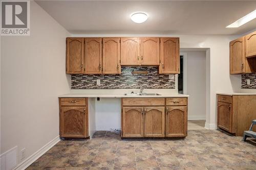 1739 Oriole Drive, Sudbury, ON - Indoor Photo Showing Kitchen With Double Sink