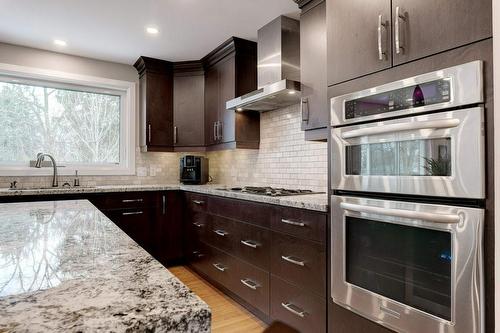 798 King Road, Burlington, ON - Indoor Photo Showing Kitchen With Upgraded Kitchen
