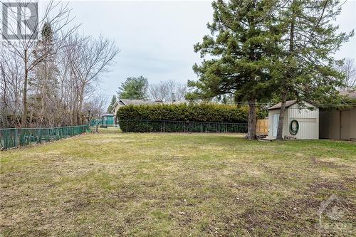22 Cortleigh Drive, Ottawa, ON - Outdoor