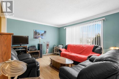 540 Albert Street, Hawkesbury, ON - Indoor Photo Showing Living Room