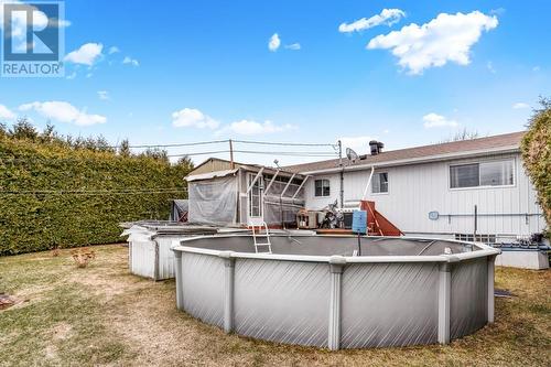 540 Albert Street, Hawkesbury, ON - Outdoor With Above Ground Pool
