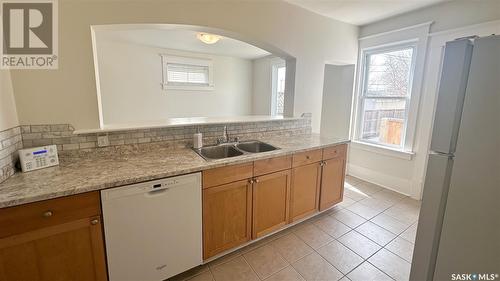1566 Retallack Street, Regina, SK - Indoor Photo Showing Kitchen With Double Sink