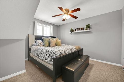 33 Powell Lane, Haldimand County, ON - Indoor Photo Showing Bedroom