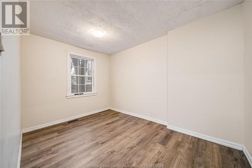 100 Dunn Avenue, Chatham, ON - Indoor Photo Showing Other Room