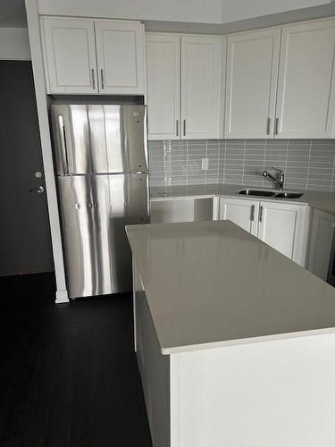 550 North Service Road|Unit #1003, Grimsby, ON - Indoor Photo Showing Kitchen