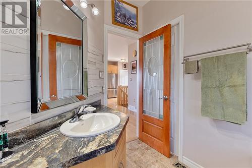 215 Beaudry Lane, Eganville, ON - Indoor Photo Showing Bathroom