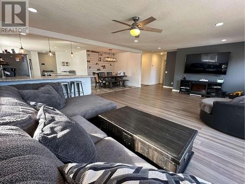 1215 Campbell Road, Vanderhoof, BC - Indoor Photo Showing Living Room