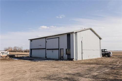 31051 31 Road W, Dufferin, MB - Outdoor With Exterior