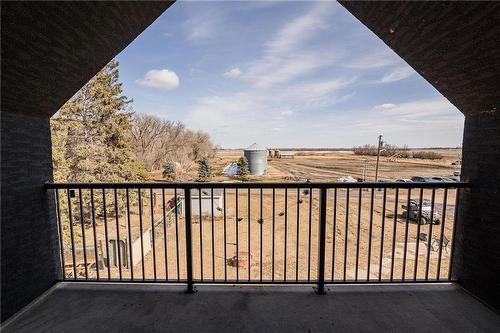 31051 31 Road W, Dufferin, MB - Outdoor With Balcony