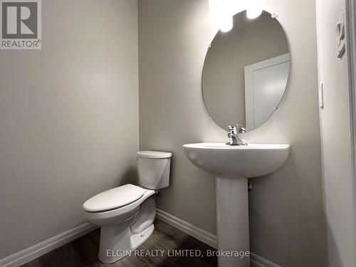 6 Dunning Way, St. Thomas, ON - Indoor Photo Showing Bathroom