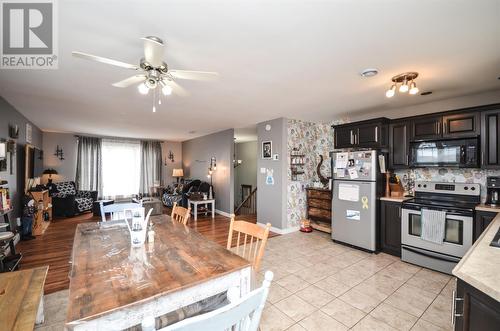 8 Kelly'S Road, Bay Roberts, NL - Indoor Photo Showing Kitchen